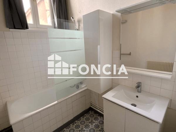 Location Appartement 3 pièces 60.4 m² - 5 RUE DE LA PORTE CENDREUSE Chartres 28000