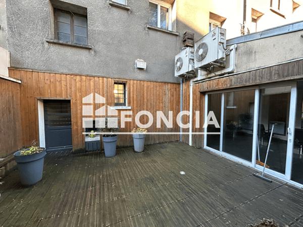Location Local commercial 3 pièces 78 m² - Chartres 28000