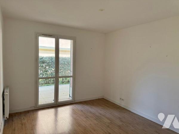 Appartement à vendre à L'Isle-Adam (95290) en Val-d'Oise (95), 3 pièces avec terrasse, 65 m2