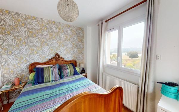 Maison à vendre    5 pièces • 166 m2 Saint-Didier-de-Formans