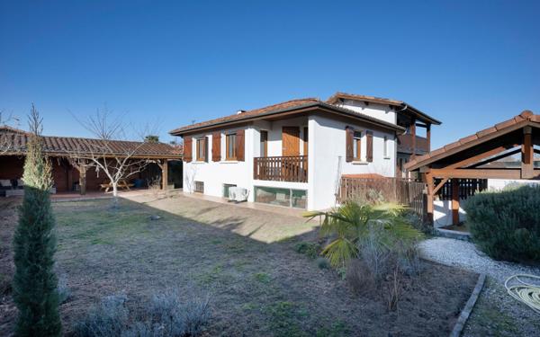 Maison à vendre    5 pièces •  Mont-de-Marsan