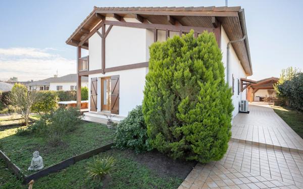 Maison à vendre    5 pièces •  Mont-de-Marsan