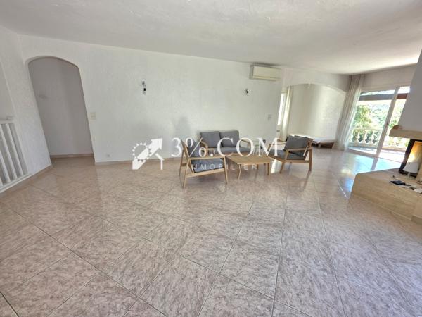 Villa 6 pièce(s) 4 chambre(s) 150 m²