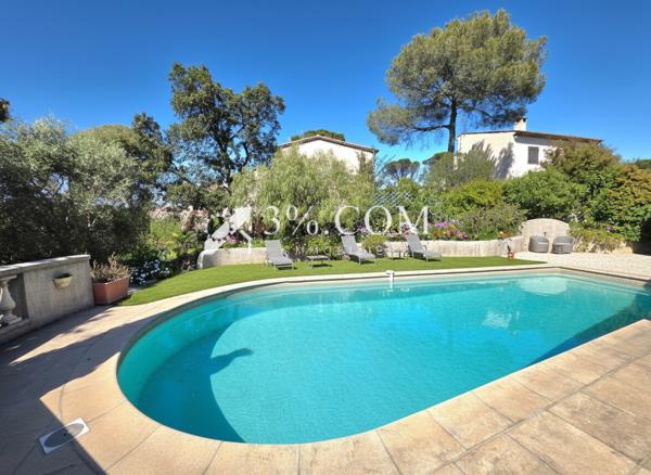 Villa 6 pièce(s) 4 chambre(s) 150 m²