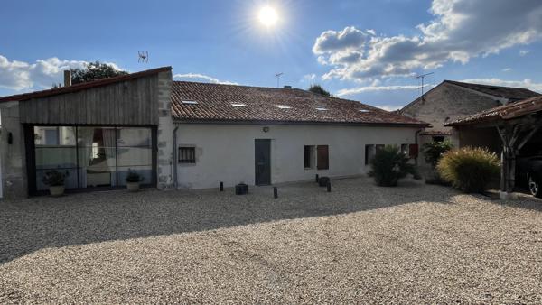 Un mariage réussi Courcelles (17400)