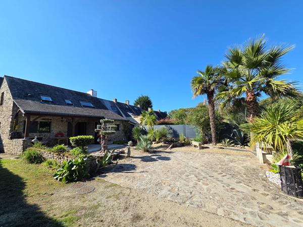 Charmante Maison à Vendre à Sarzeau - Proche du golfe.