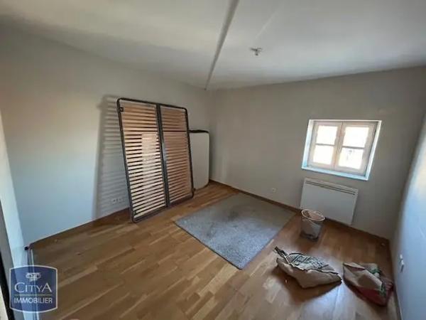 Appartement à louer 4 pièces 87.65m²