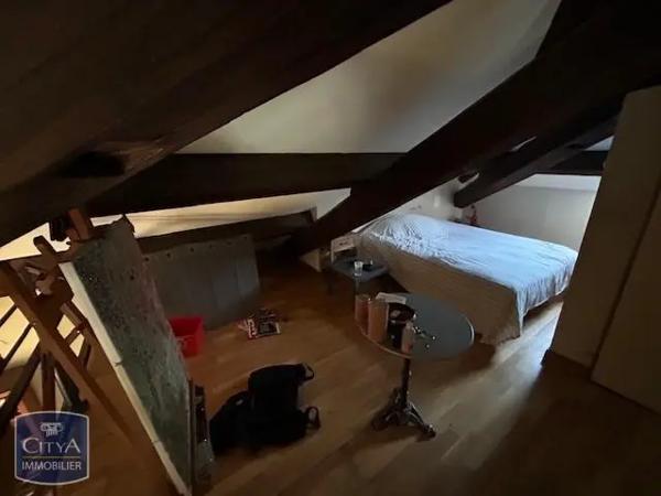 Appartement à louer 4 pièces 87.65m²