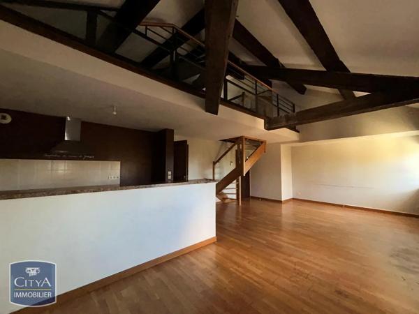 Appartement à louer 4 pièces 87.65m² Béziers (34500)