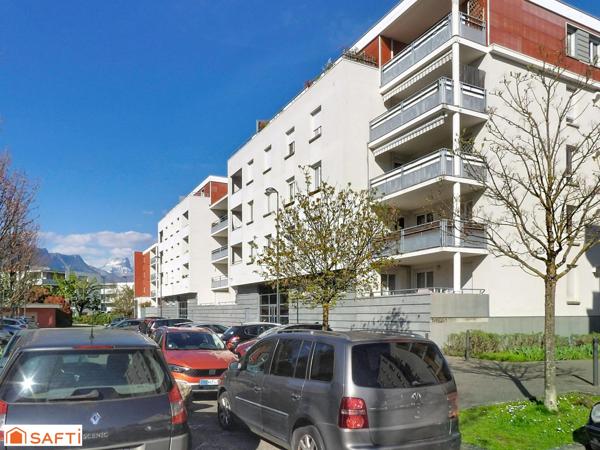 Appartement de 70m², traversant et lumineux.