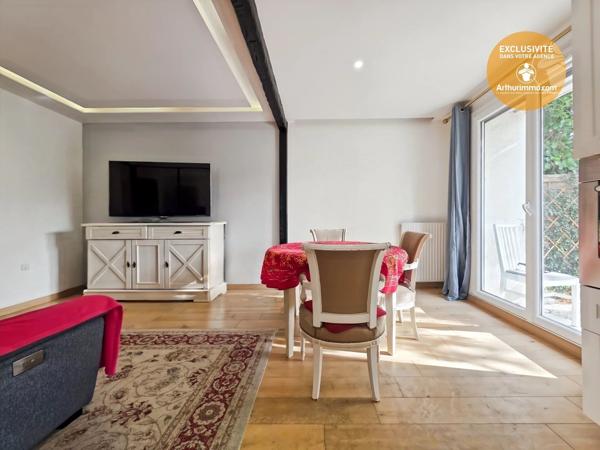 Vente                                                      Appartement
                        
                     4 pièces                      76 m2                     à Évry-Courcouronnes