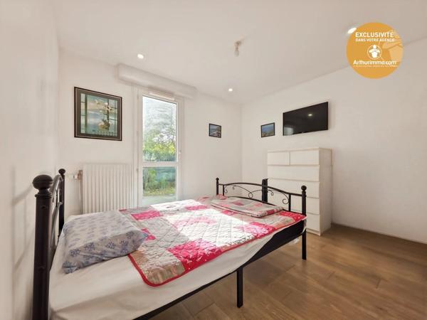 Vente                                                      Appartement
                        
                     4 pièces                      76 m2                     à Évry-Courcouronnes