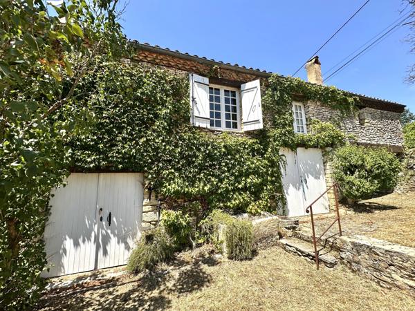Propriété de caractère avec maisons d'amis indépendant et piscine à proximité de Saint-Cyprien