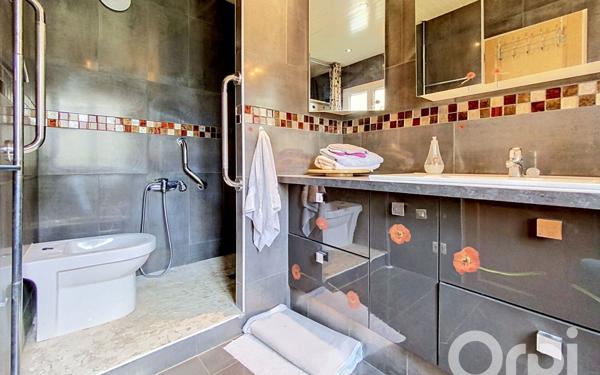 Maison à vendre    3 pièces • 73,81 m2 Clamart