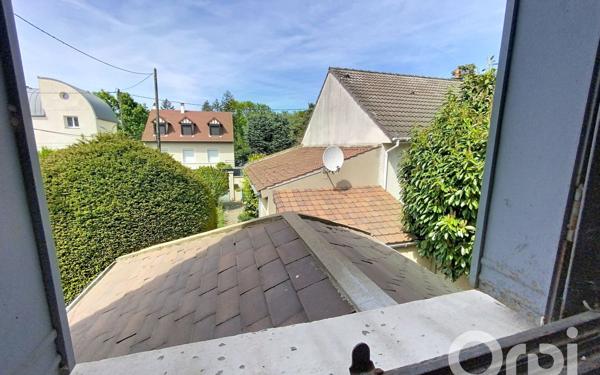Maison à vendre    3 pièces • 73,81 m2 Clamart