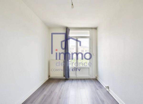 Appartement T4 avec balcon