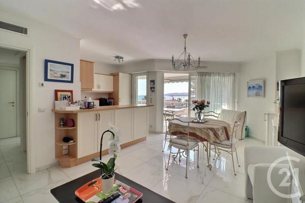 Appartement T2 à vendre  2 pièces - 49,23 m 2   FREJUS  - 83