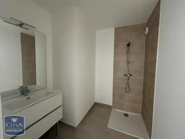 Appartement à louer 2 pièces 39.2m² Thonon-les-Bains (74200)