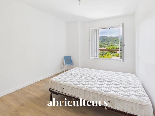 Bel appartement neuf de 95 m² Vue panoramique en vente sur Fayence (83440)