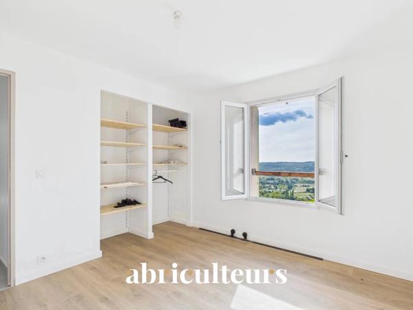 Bel appartement neuf de 95 m² Vue panoramique en vente sur Fayence (83440)