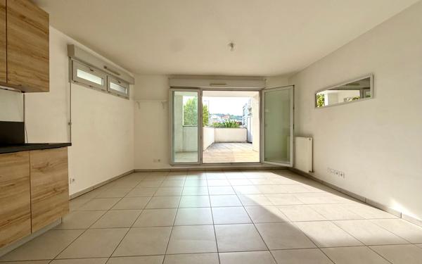Appartement à vendre    3 pièces • 53,02 m2 Lozanne