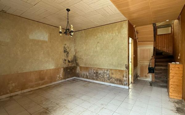 Maison à vendre    2 pièces • 57 m2 Jouy-le-Châtel