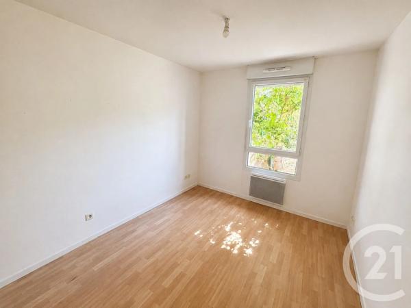 Appartement T3 à vendre  3 pièces - 61,08 m 2   LA SALVETAT ST GILLES  - 31
