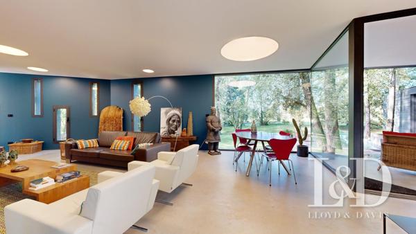 Villa unique – Architecte de renom – Label BBC RT2005 - Secteur prisé - Calme absolu