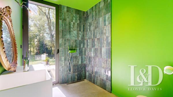 Villa unique – Architecte de renom – Label BBC RT2005 - Secteur prisé - Calme absolu