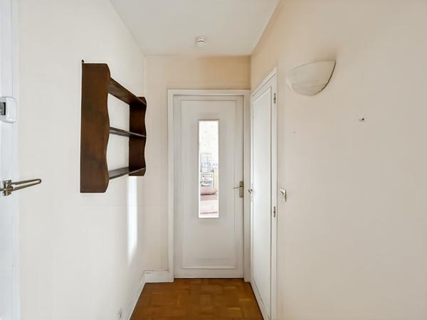 Appartement 2 pièces rue de Bellevue à Boulogne.