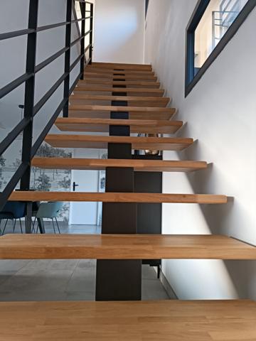 Magnifique contemporaine de 4 chambres à vendre idéalement située à Vannes dans secteur recherché