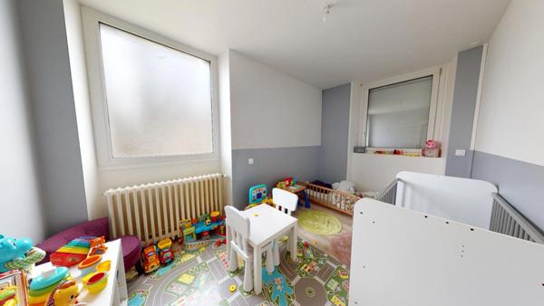 Immeuble à vendre LA FERTE MACE (61)