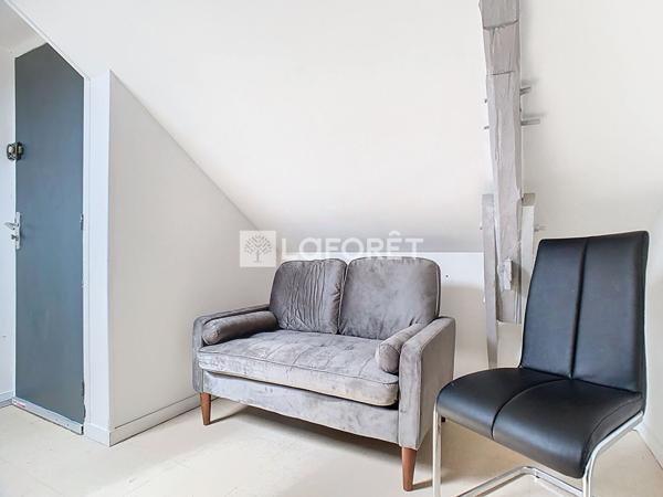 Location appartement Saint-Aubin-lès-Elbeuf - 2 pièce(s) - 24 m² - 440 €/mois