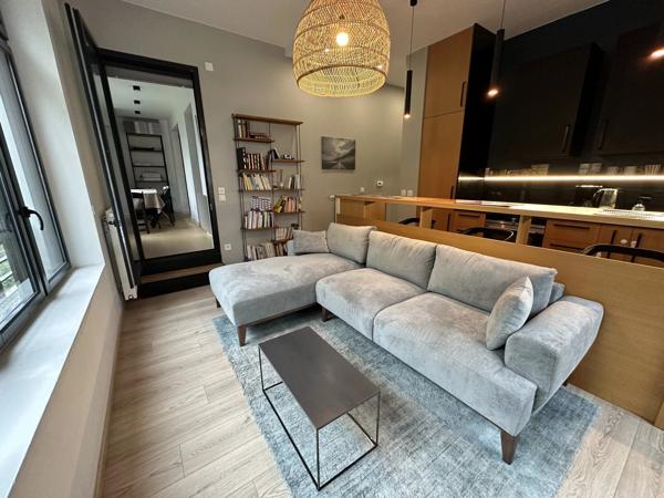 Superbe T3 avec vue sur parc dans résidence récente – parking