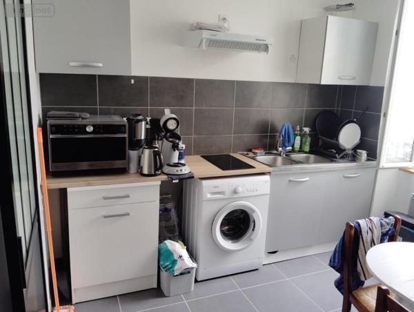 Immeuble à vendre à Bourges dans le Cher (18000), ref : 18006-211