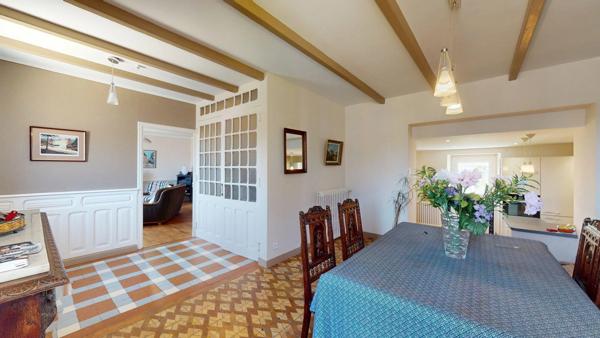 Ensemble de deux maisons et dépendances à DOUARNENEZ (29)