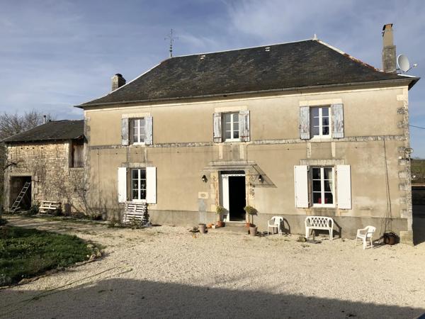 Belle Maison de Maître avec un grand terrain