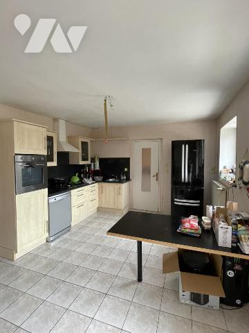 A VENDRE - MAISON- 3 CHAMBRES- RENAZE