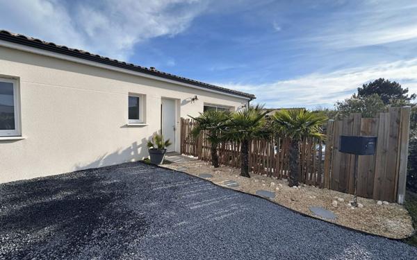 Maison à vendre    4 pièces •  Les Mathes