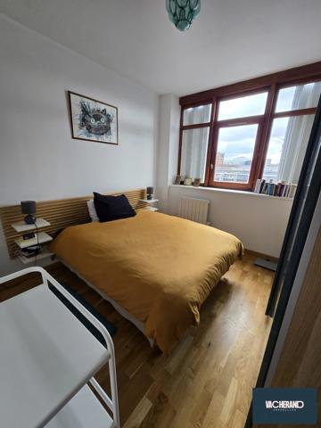 BEL APPARTEMENT SUR LILLE