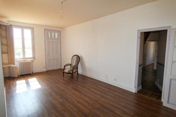 Grande maison familiale de 148 m² avec dépendances