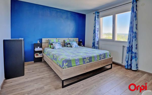 Maison à vendre    5 pièces •  Bourgoin-Jallieu