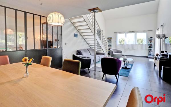 Maison à vendre    5 pièces •  Bourgoin-Jallieu