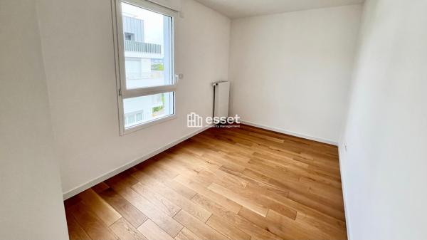 Location Appartement 5 pièces 101.9 m² - Rueil-malmaison 92500
