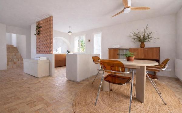 Maison à vendre    5 pièces • 116,46 m2 Génissieux
