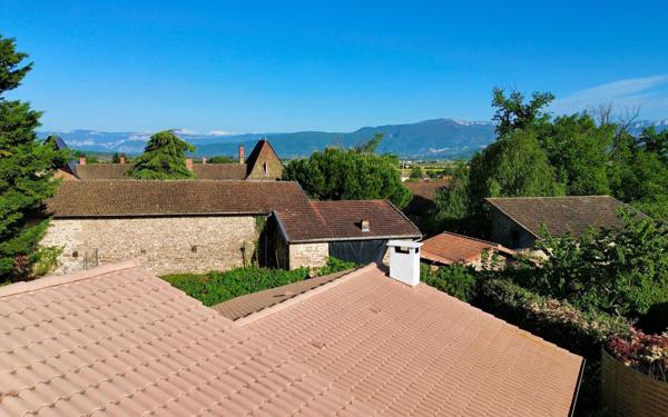 Maison à vendre    5 pièces • 116,46 m2 Génissieux