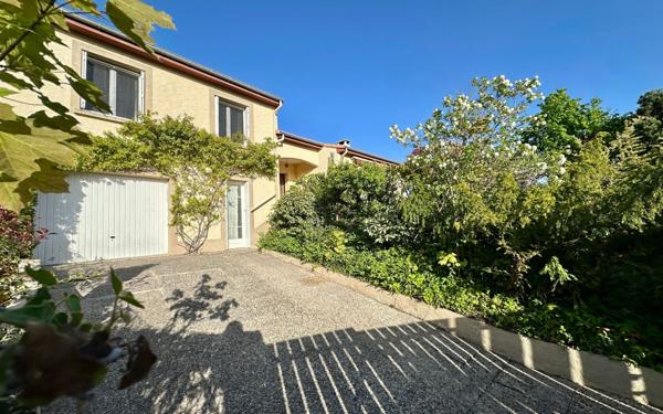 Maison à vendre    5 pièces • 116,46 m2 Génissieux