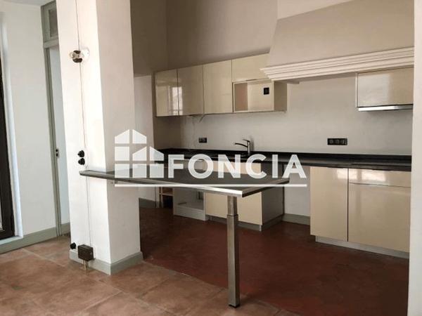 Location Appartement 3 pièces 71.15 m² - 2 RUE FABRIQUES D'EN NABOT Perpignan 66000