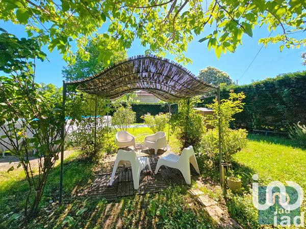 Maison à vendre 8 pièces 223 m² Vic-Fezensac