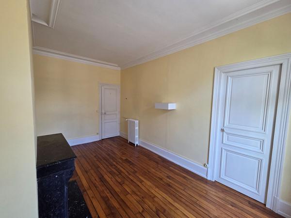Orléans Avenue Dauphine - Appartement 3 pièces de 87 m²